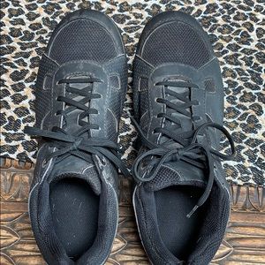 Men’s Serfas mountain biking shoes